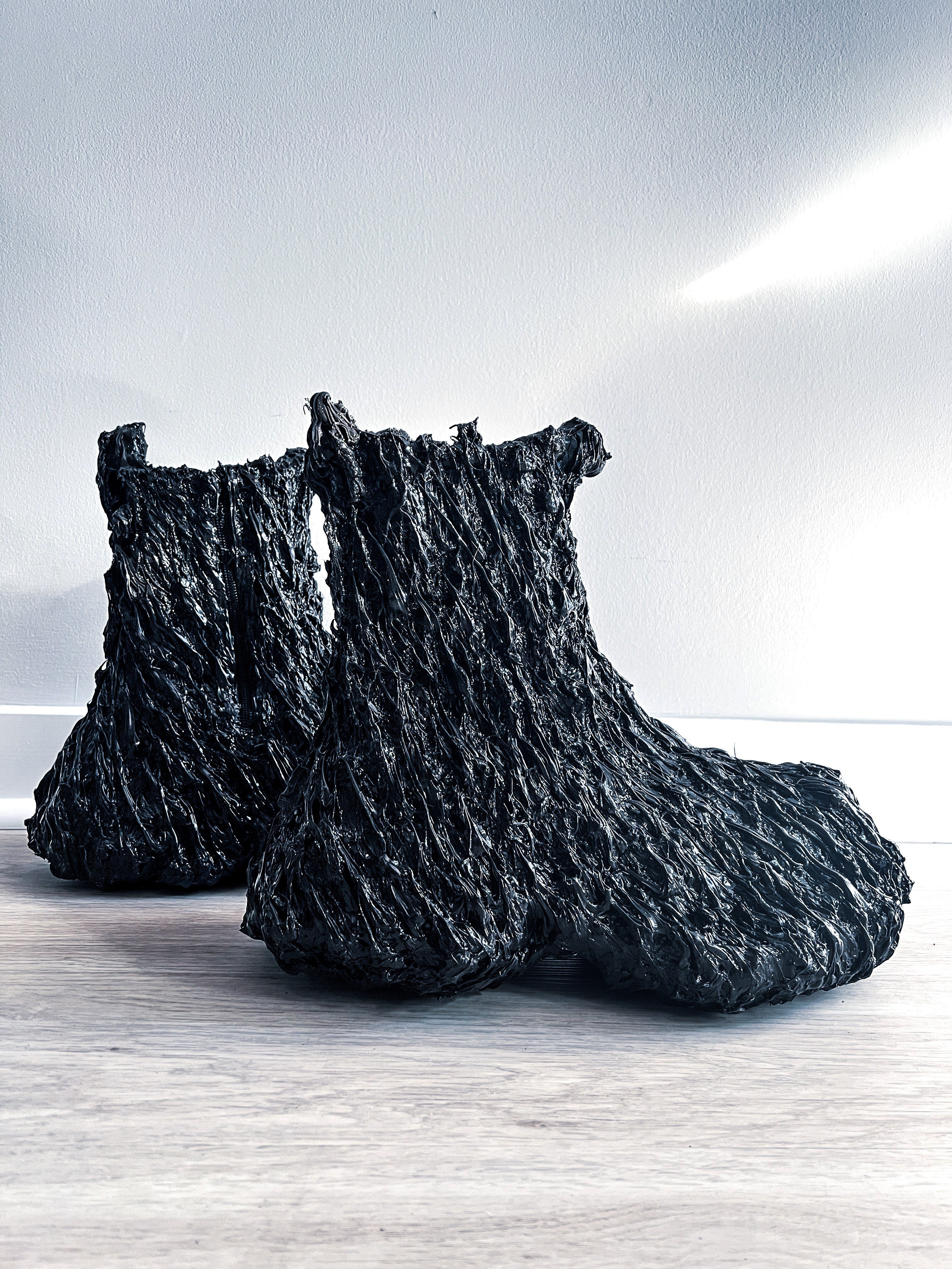 VENOM OBLIVION BOOTS – Hubane