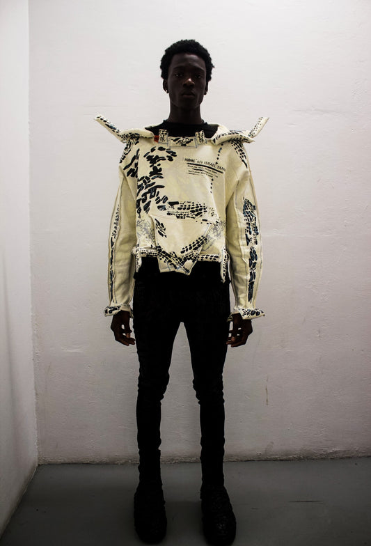 Vernum Plaatina( Cream Yasuke Hoodie )